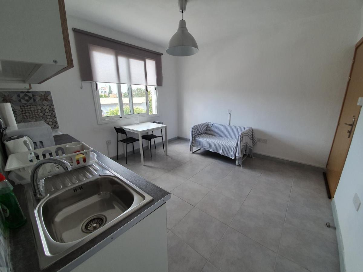 Valentinos Apartments Paphos Luaran gambar