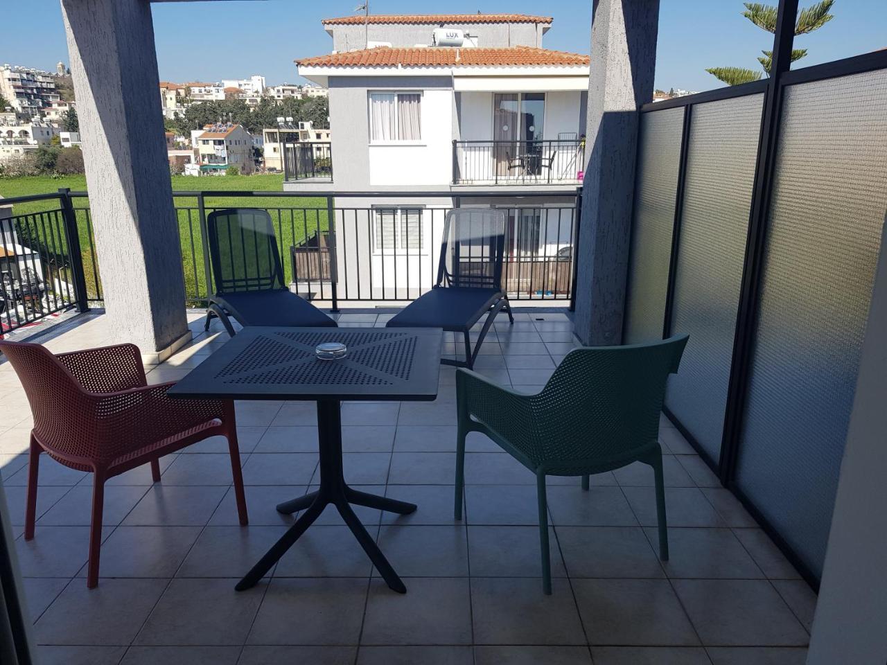 Valentinos Apartments Paphos Luaran gambar