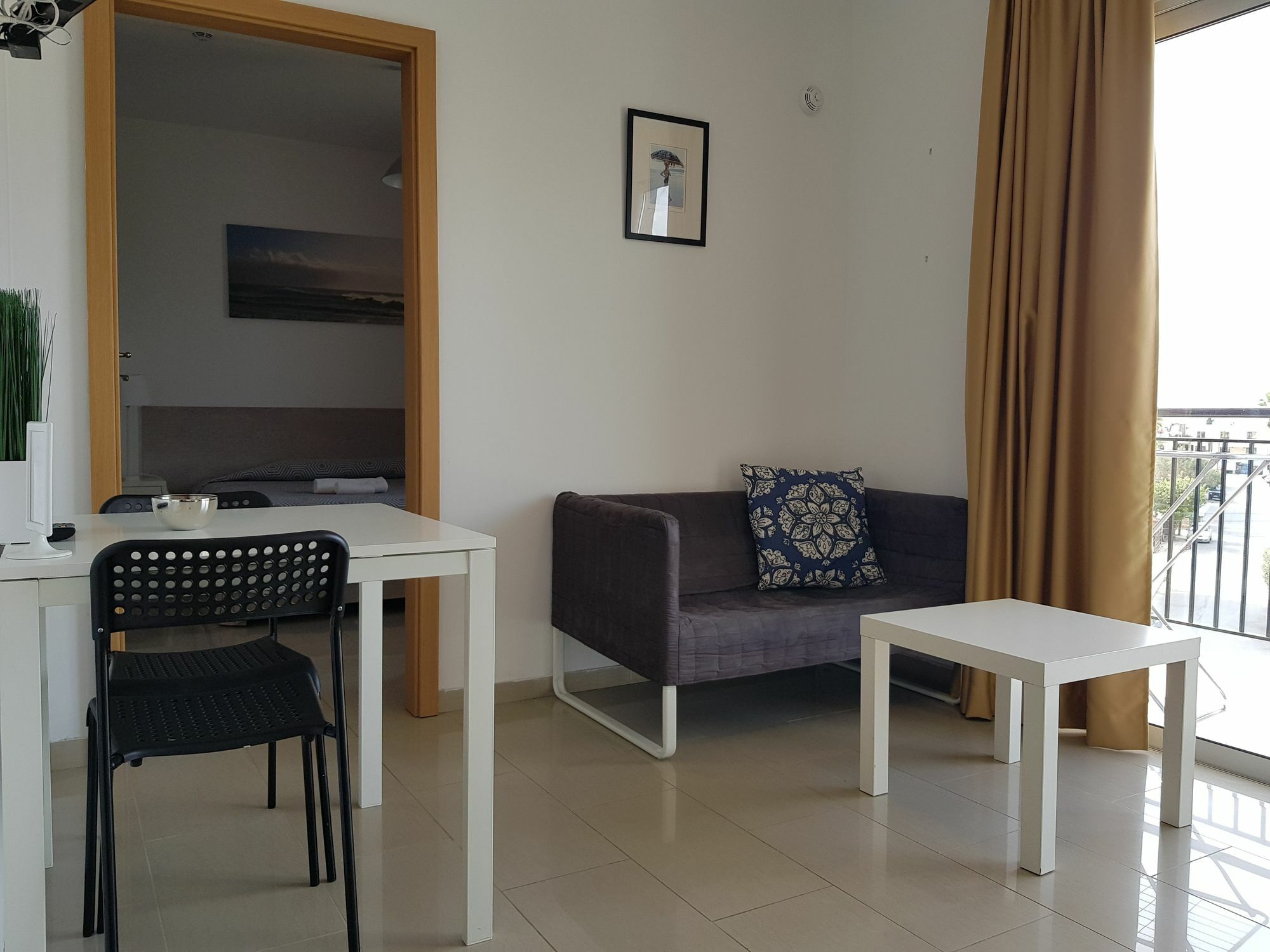 Valentinos Apartments Paphos Luaran gambar