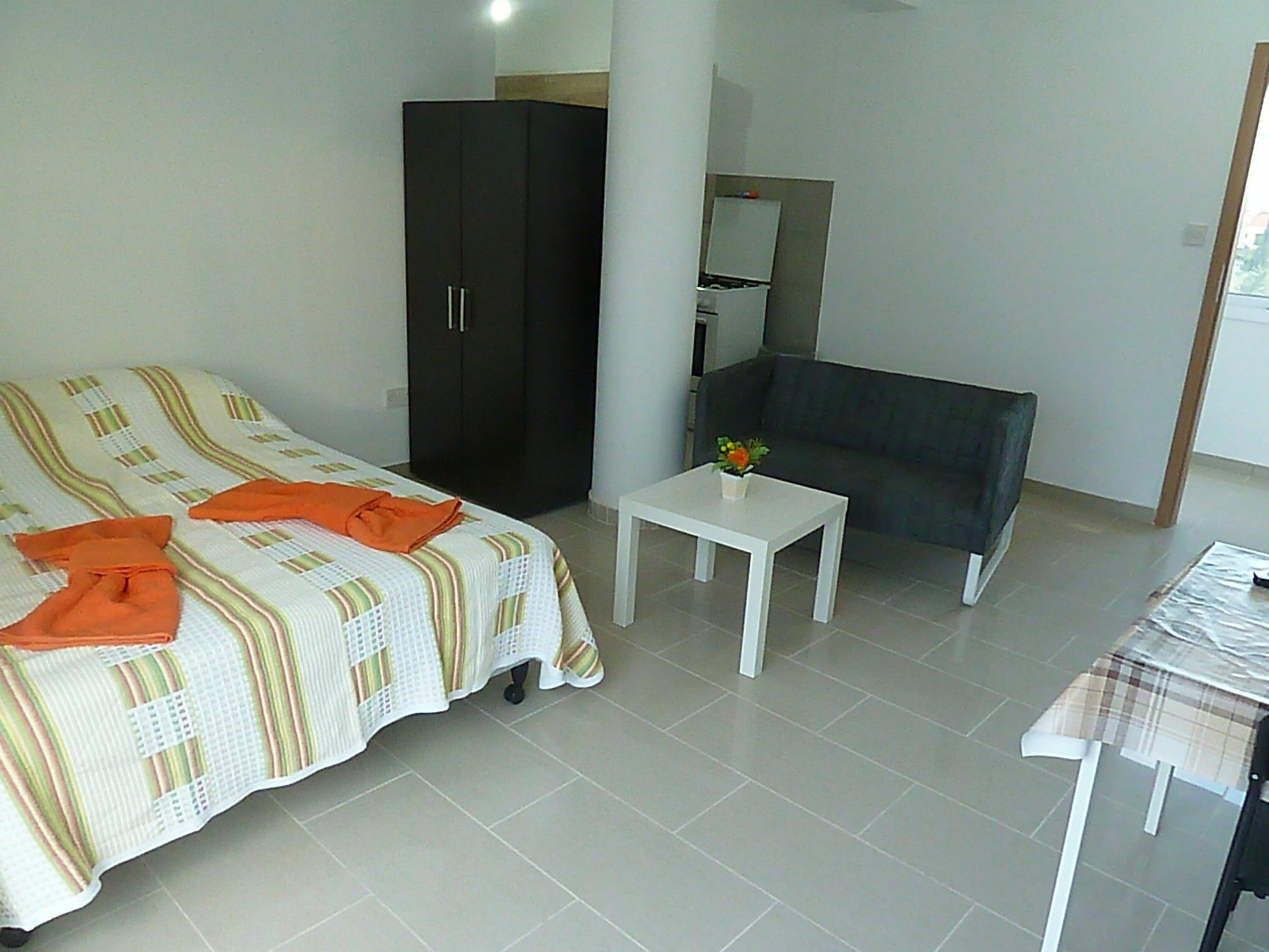 Valentinos Apartments Paphos Luaran gambar